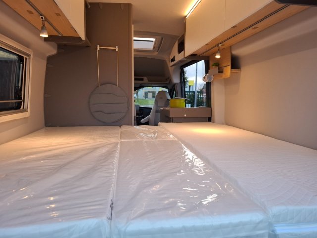LMC Innovan 592 2025 - Photo 20