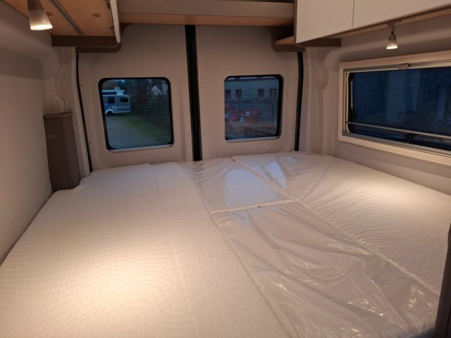 LMC Innovan 592 2025 - Photo 21