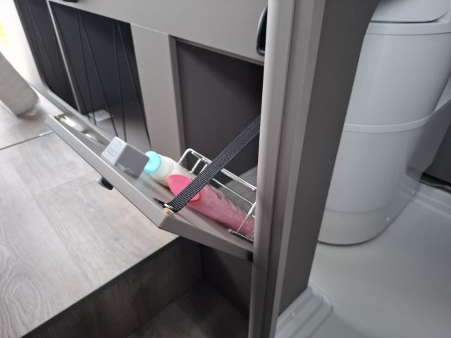 LMC Innovan 592 2025 - Photo 27