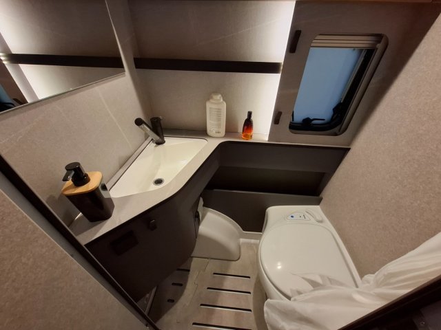 Eriba Feeling 442 2026 - Photo 32