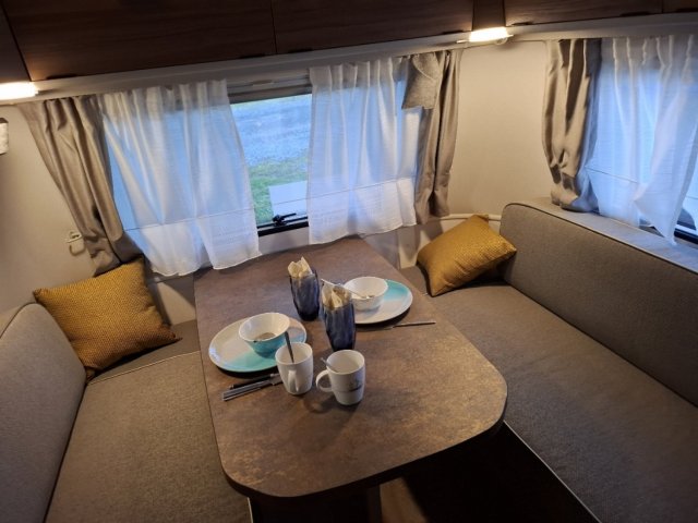 Eriba Touring 320 Edition Legend 2026 - Photo 2