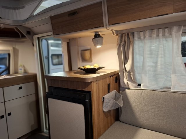 Eriba Touring 320 Edition Legend 2026 - Photo 16