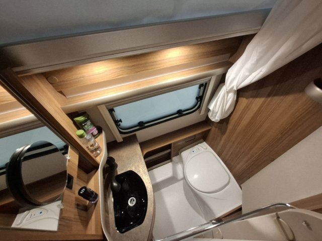 Eriba Touring 542 2025 - Photo 17