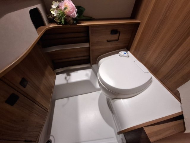 Eriba Touring 642 Legend 2024 - Photo 24