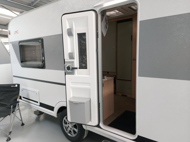 LMC Style 400 F - Photo 4