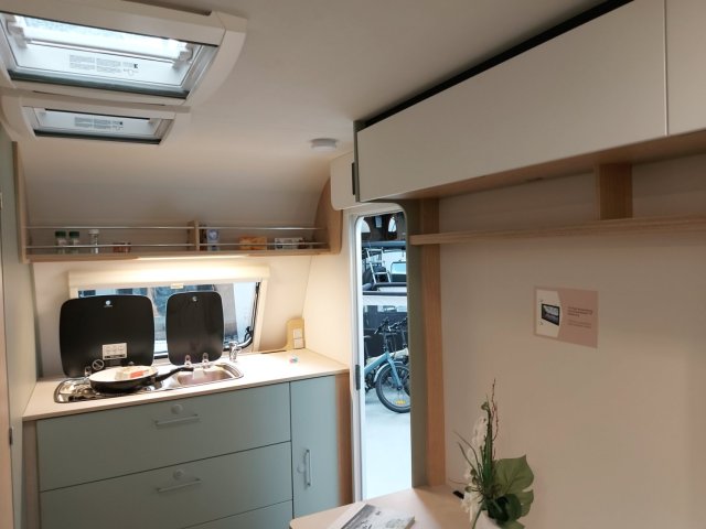LMC Style 400 F - Photo 12