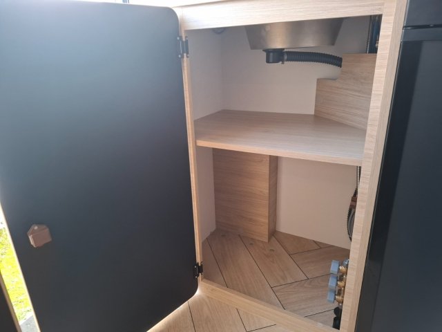 Silver 290 2026 - Photo 14