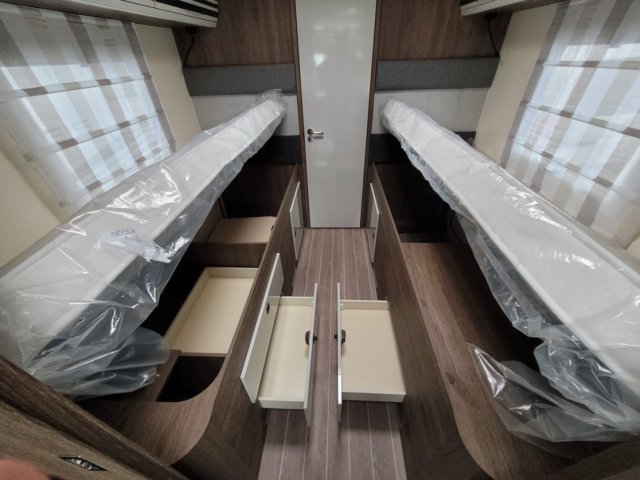 CI Magis 82 XT - Photo 10