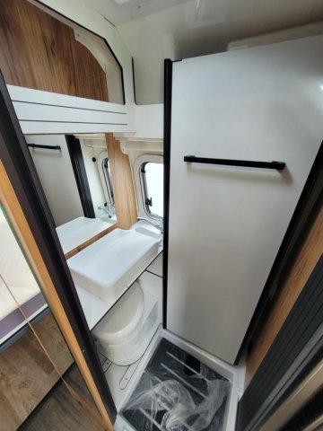 Font Vendome Leader Camp Elegance - Photo 7