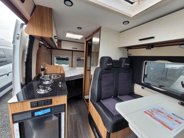 Font Vendome Rando Camp - Photo 9