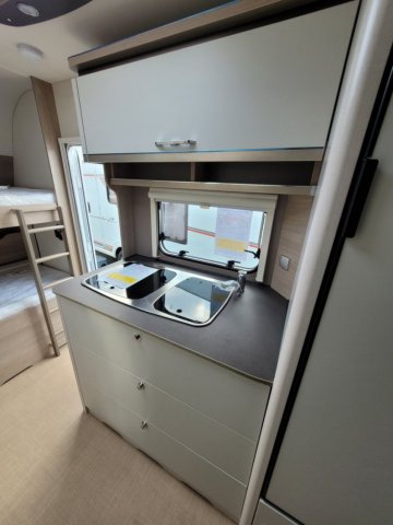 Burstner Premio Plus 440 TK - Photo 6