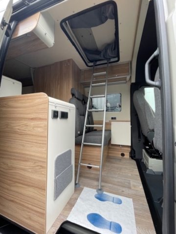 Hymer Camper Vans / Hymercar Grand Canyon S - Photo 2