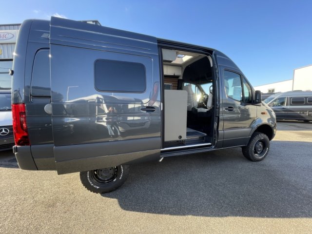 Hymer Camper Vans / Hymercar Grand Canyon S 600 4X4 FACELIFT - Photo 12