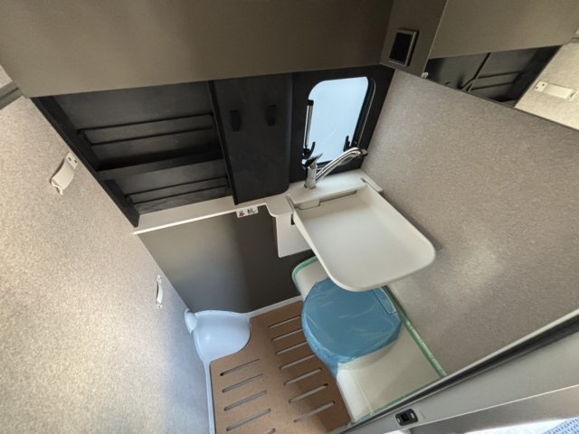 Hymer Camper Vans / Hymercar Grand Canyon S 600 4X4 BOITE AUTOMATIQUE - Photo 15