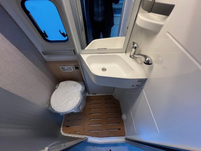 Hymer Camper Vans / Hymercar Yellowstone BOITE AUTOMATIQUE - Photo 5