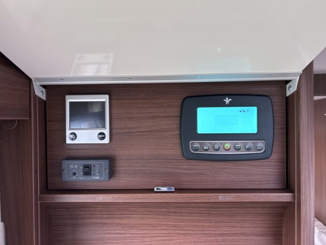 Niesmann+Bischoff Arto 66 F - Photo 6