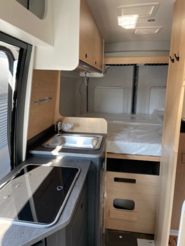 Sunlight Cliff 590 Adventure Edition 4x4 AVENTURE - Photo 3