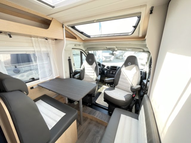 Sunlight V 67S 67 S ADVENTURE - Photo 4