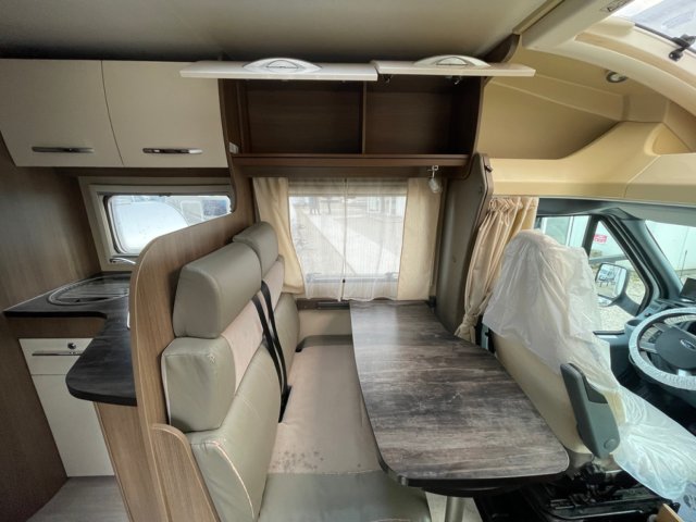 Challenger Birthday 58 - Photo 3