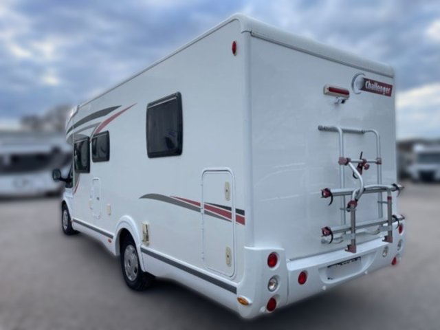 Challenger Birthday 58 - Photo 31