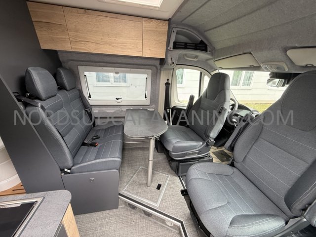 Clever Vans Celebration 600 - Photo 2