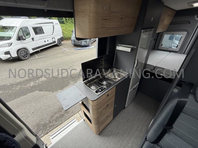 Clever Vans Celebration 600 - Photo 6