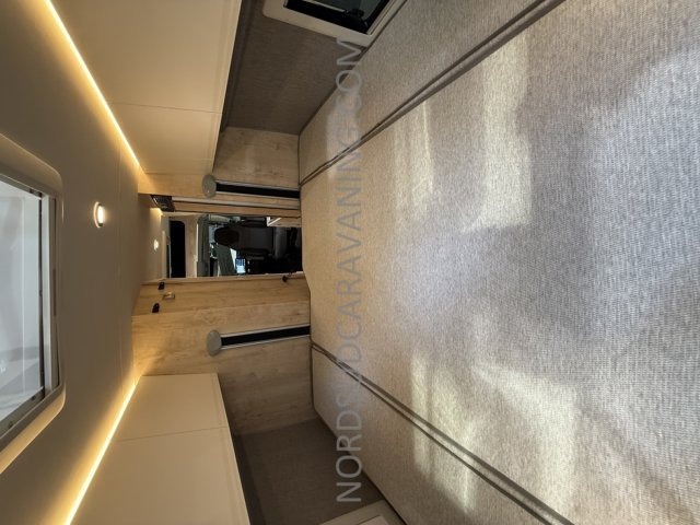 Clever Vans Runner 636 ACTIVE - Photo 9