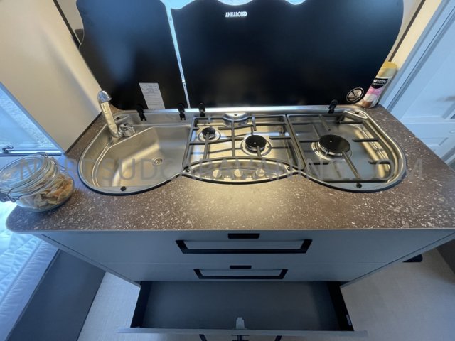 Burstner B66 485 TS AVERSO - Photo 9