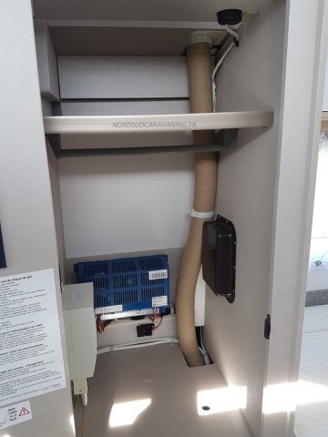 Eriba Touring 310 NUGGET GOLD EDITION - Photo 12