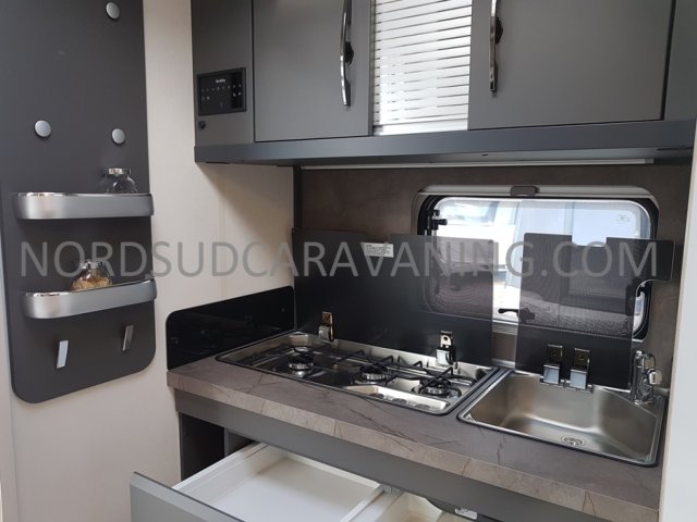 Hobby De Luxe 460 SFF - Photo 12