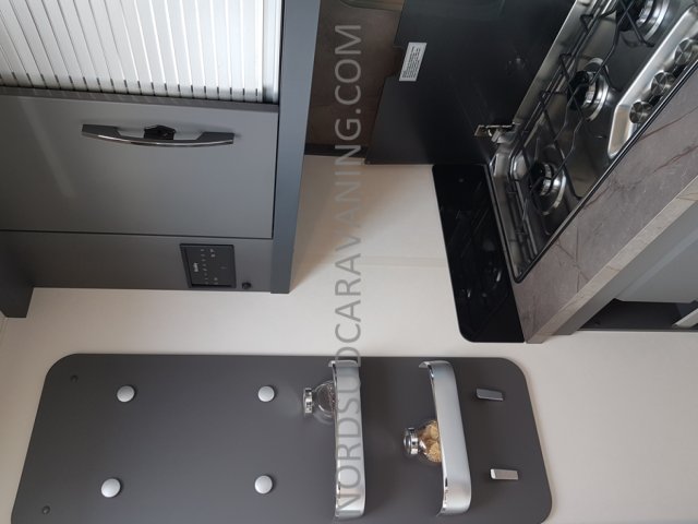 Hobby De Luxe 460 SFF - Photo 7