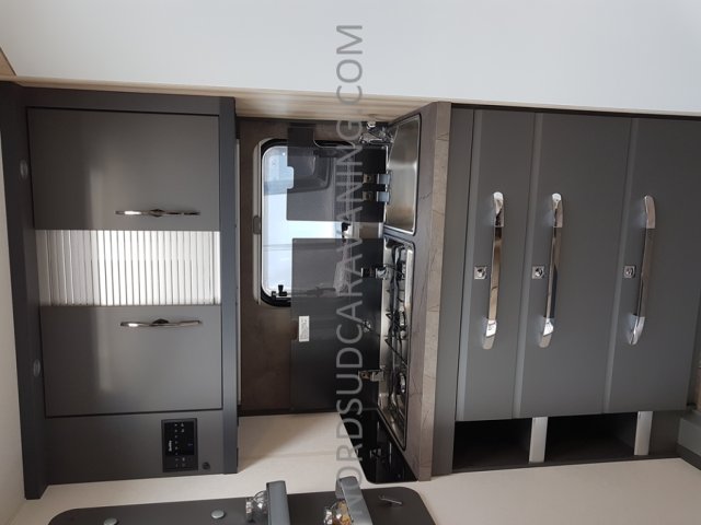 Hobby De Luxe 460 SFF - Photo 8