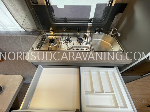 Hobby De Luxe 460 UFE - Photo 8