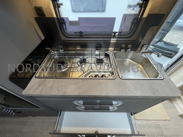 Hobby De Luxe 490 KMF - Photo 9