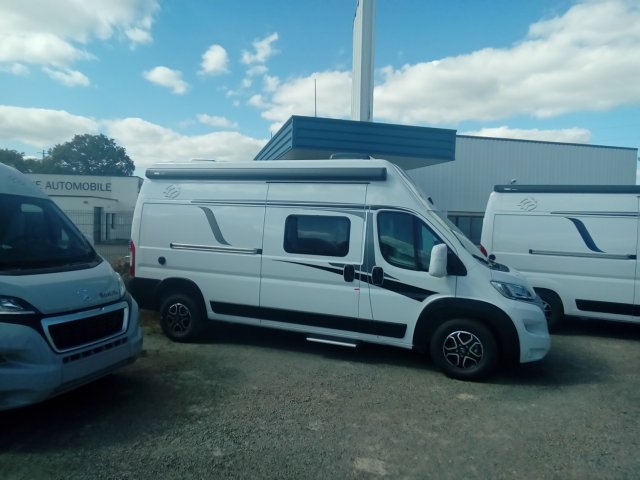 Knaus Fourgon Van 600 DQ LIT PAVILLON 4 VRAIE PLACES. Neuf