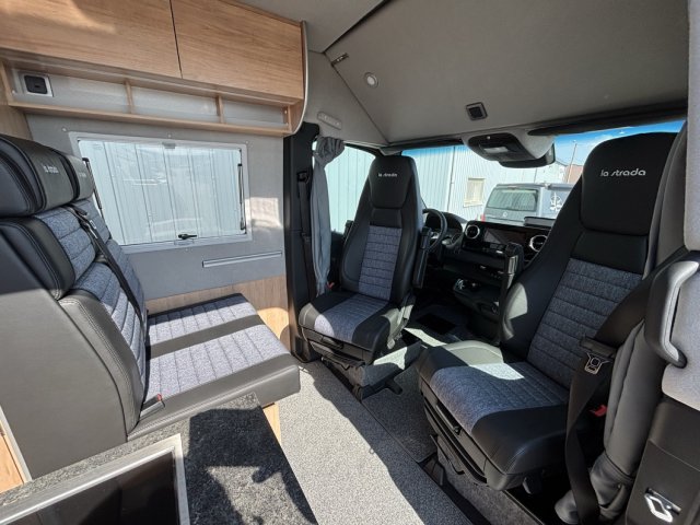 La Strada Regent S - Photo 13