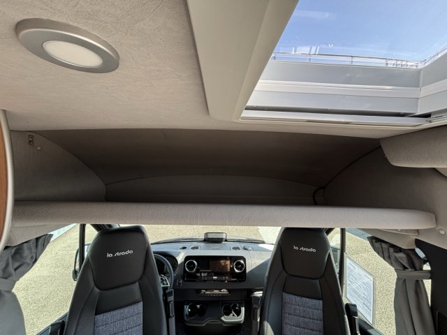 La Strada Regent S - Photo 18