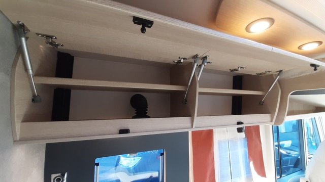 Rapido C86i - Photo 19