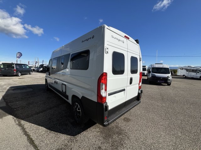 Sunlight Cliff 600 X 600X - Photo 5