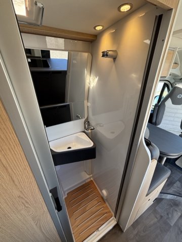 Sunlight Cliff 600 X 600X - Photo 32