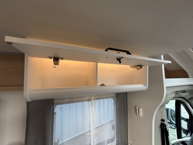 Sunlight T 66 S Adventure T66S EDITION - Photo 11