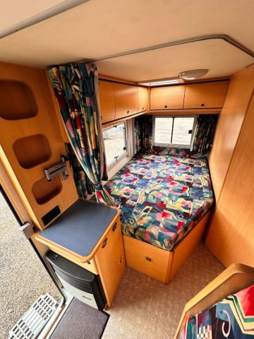 Challenger 104 - Photo 8