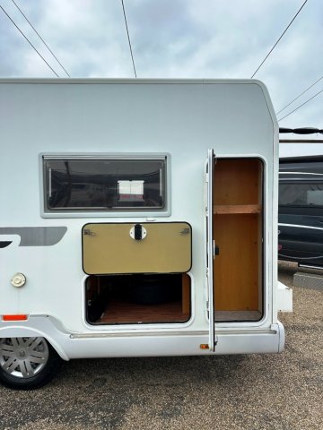 CI Riviera 95 P - Photo 3