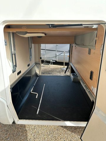 Hymer Classe-B ModernComfort T 690 - Photo 3