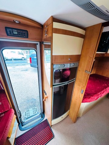 Rapido 7065 + - Photo 6