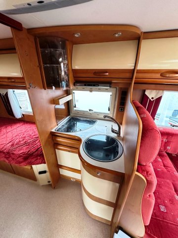 Rapido 7065 + - Photo 5