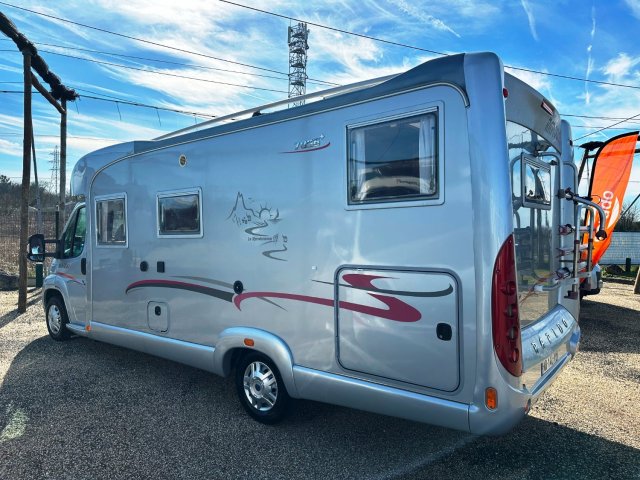 Rapido 7096 + - Photo 2