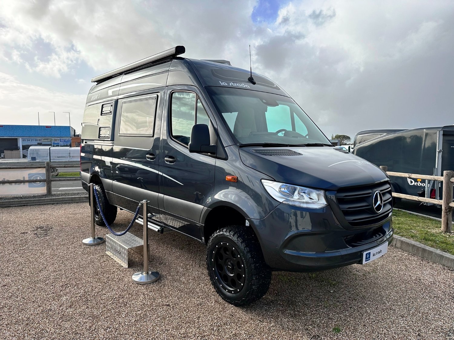 La Strada Regent S 4x4 Neuf, porteur Mercedes SPRINTER 319 CDI 190 CV