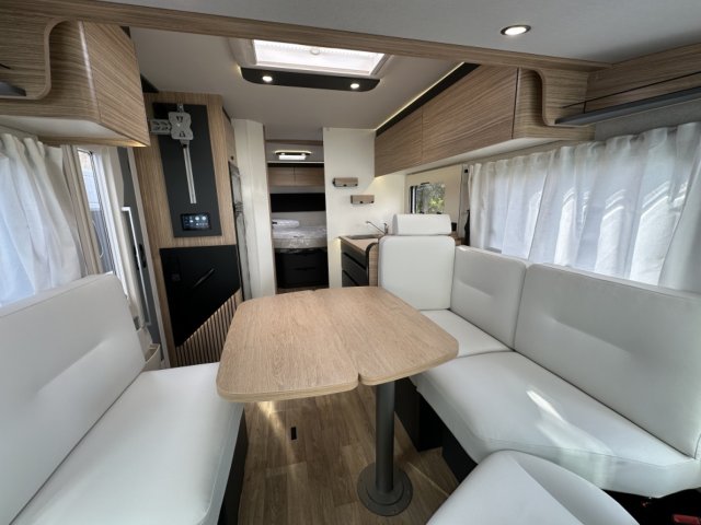 Bavaria Initial I740FC Nomade I 740 FC - Photo 3