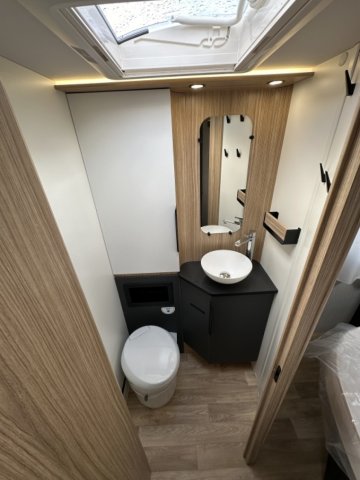 Bavaria Initial I740FC Nomade I 740 FC - Photo 7